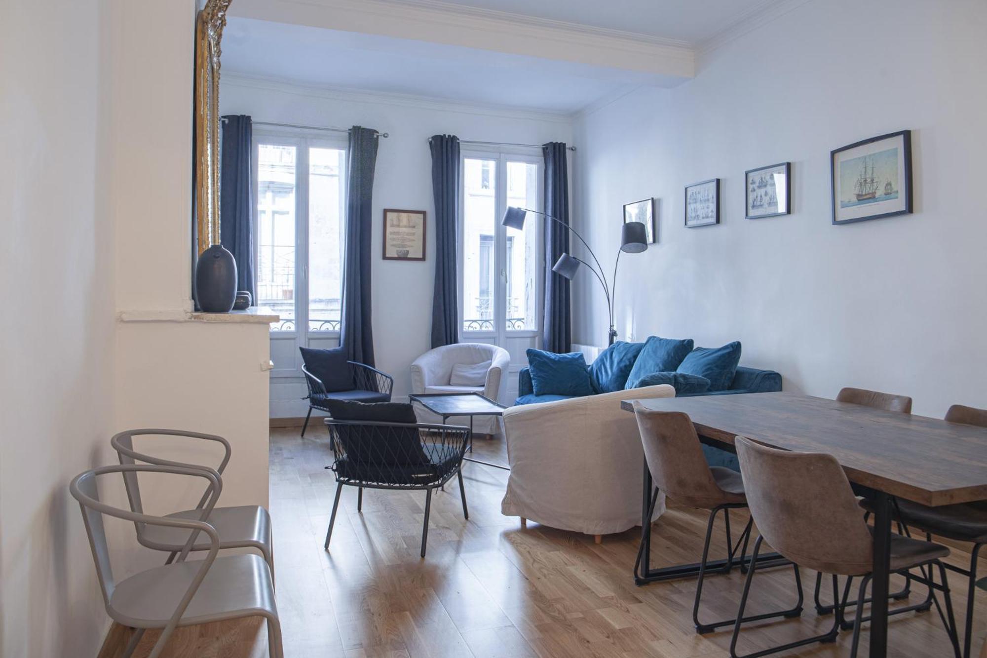 Apartment La Comedie, De Charme